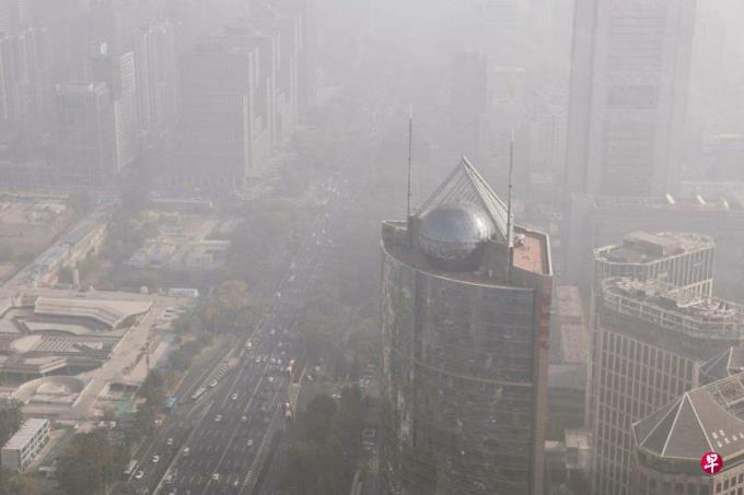 中国北方雾霾将持续到11月中旬