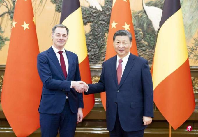习近平:中欧应更紧密合作 共同促进世界和平稳定和繁荣