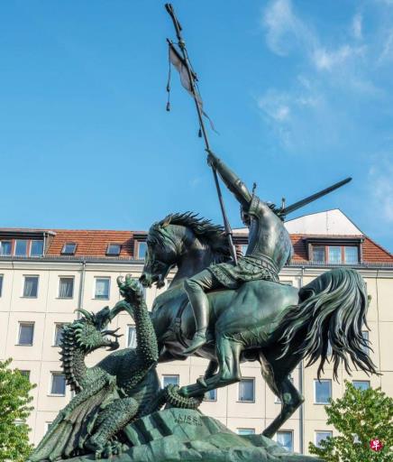 �����Ǳ���  �й���ʼʹ�á�Loong�����ǡ�Dragon����Ӣ��