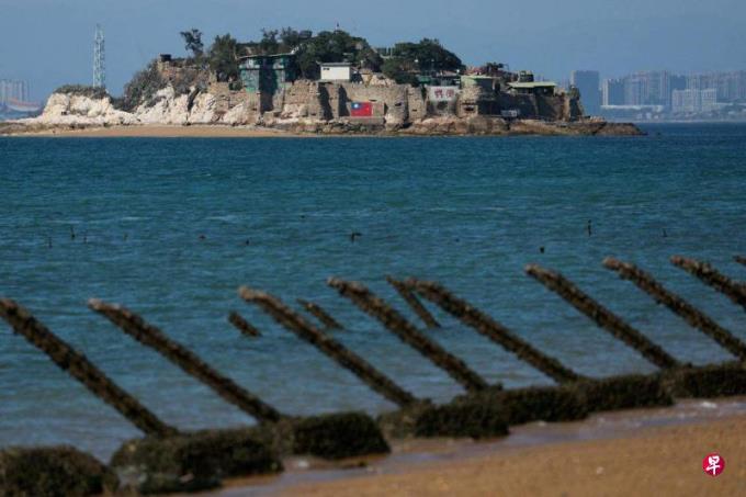 台湾定调金门翻船案为取缔三无船只意外事件 海巡署长坦承有通报机制录音