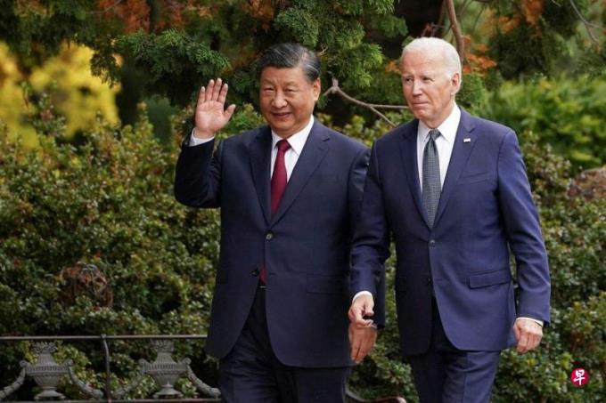 习近平与拜登通话:就贸易与中俄国防工业合作等课题“坦诚”讨论
