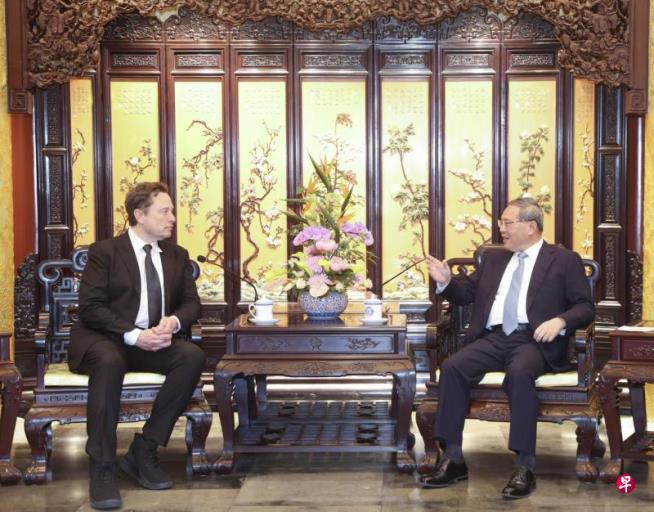 马斯克访华与李强会面 或寻求在中国推出全自动驾驶系统