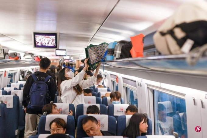 中国四条热门高铁线路6月中涨价20% 近年涨幅最大一次