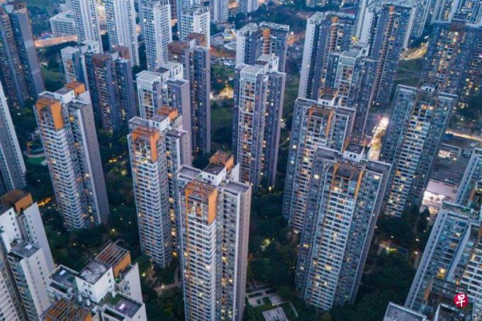 路透社调查估计中国新房价格跌5% 房产销售缩10%