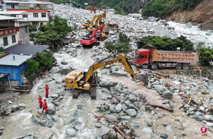 �Ĵ�ɽ���������19��ʧ�� ר�ң����¸߱�ѩ���ڼӿ��Լ���������