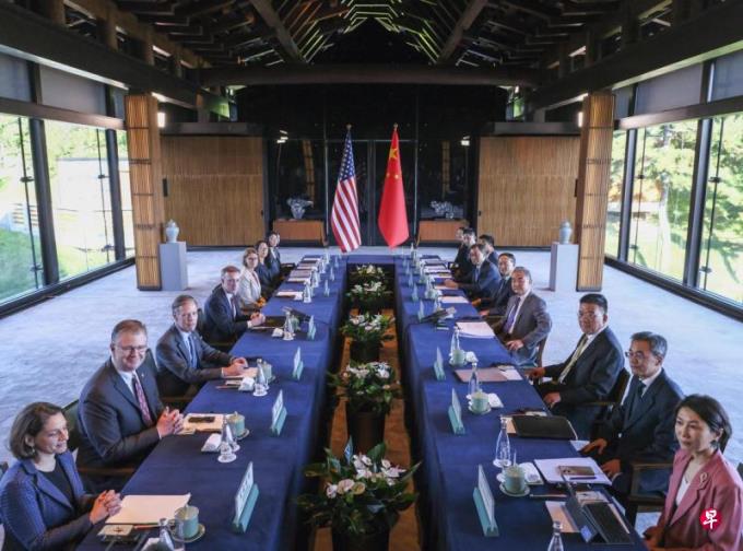 沙利文访华随行人员几乎都会说中文