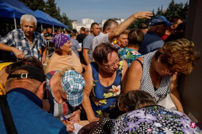���Ѷ��������ա����˹��A�����ղ�����γ�����ÿ��˹������