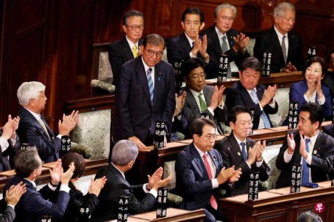 石破第二次当相 议席不过半沦为“弱势”