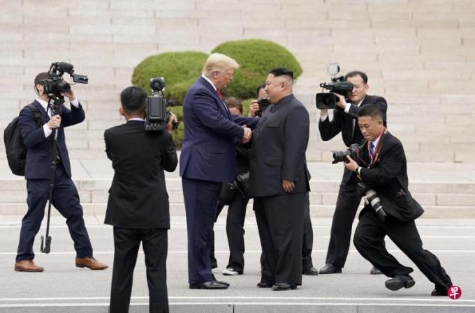 消息指特朗普团队考虑由特朗普和金正恩直接会谈