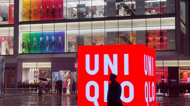2021年11月6日,中国北京优衣库全球旗舰店。