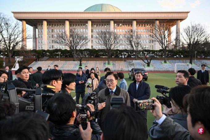 韩国国防部解除多名司令官职务