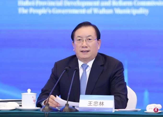 湖北青海“一把手”换人 王忠林任中共湖北省委书记