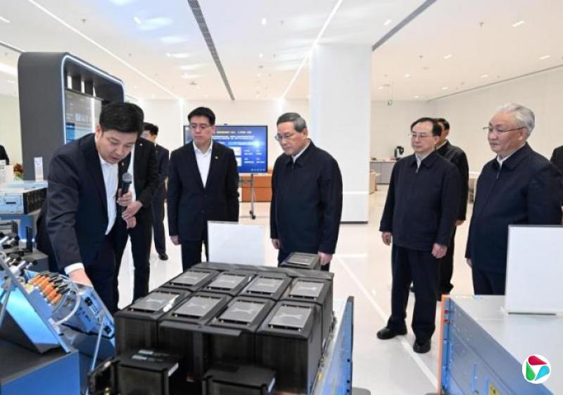 李强:三大电信运营商加力推进前沿新兴领域科技创新