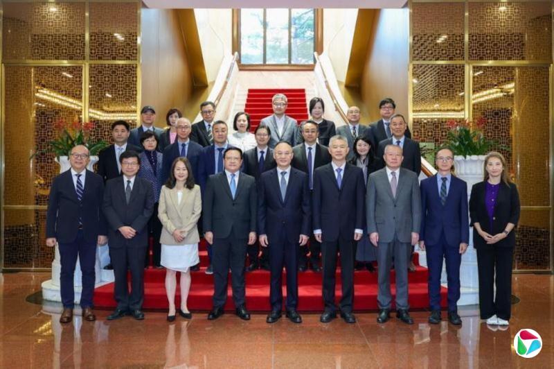 港澳办农融晤港媒代表团 港中联办副主任孙尚武亮相