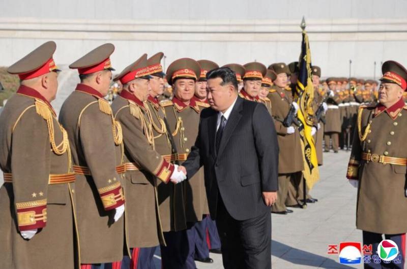 金正恩走访公检法机关 强调维护体制重要职责