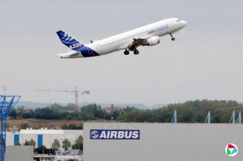 空客A320再曝质量危机 数百架客机面板存缺陷