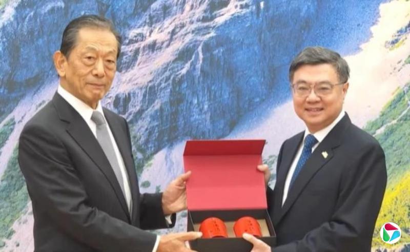 台行政院长:高市台海稳定谈话令人“非常非常感动”