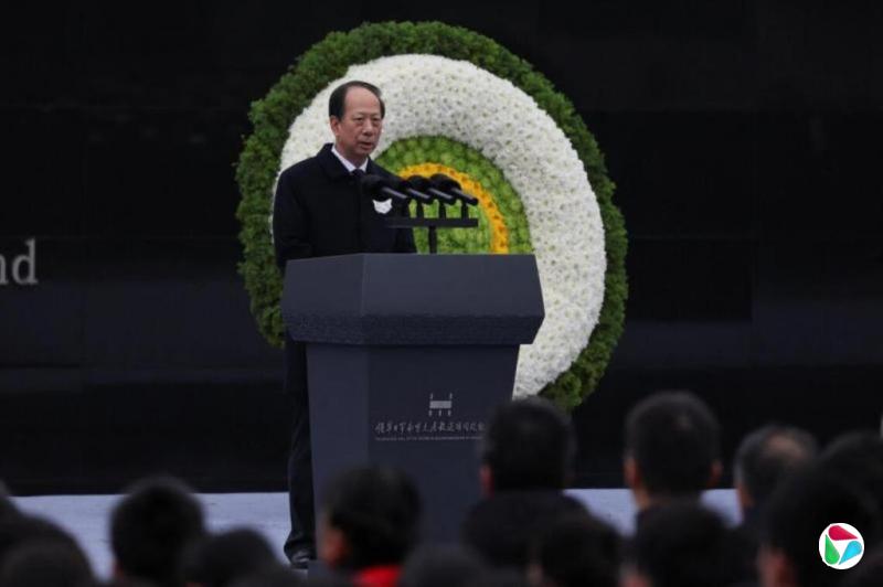 石泰峰出席南京大屠杀死难者公祭仪式:大力弘扬抗战精神
