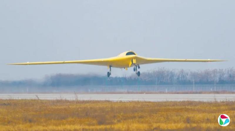 下午察:中国空中“航母”“大蝙蝠”先后首飞的威慑