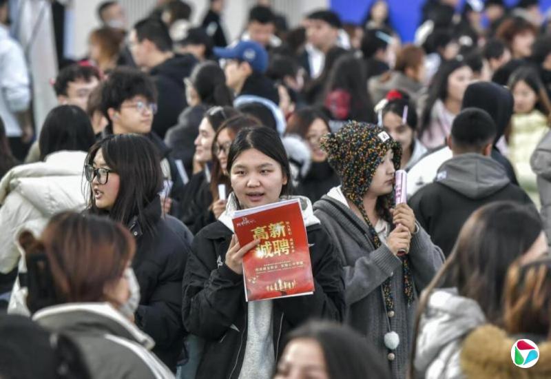 中国11月份非在校青年失业率五个月来最低
