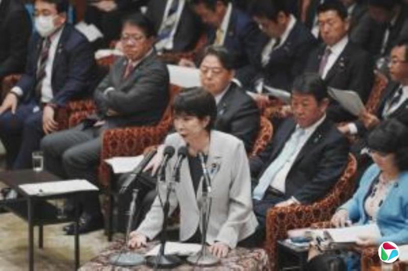 消息:日本高级官员建议拥有核武器
