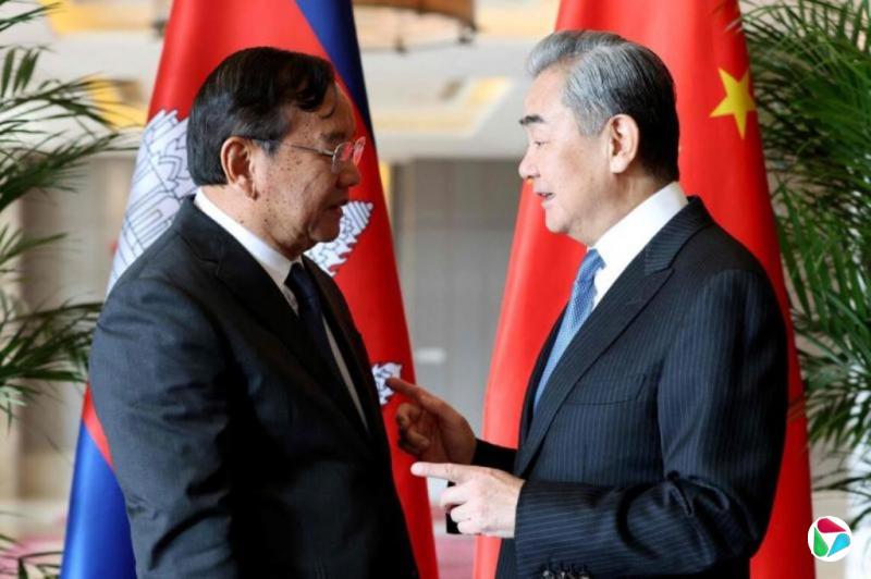 泰柬边境局势改善居民可回家 中国呼吁全面持久停火