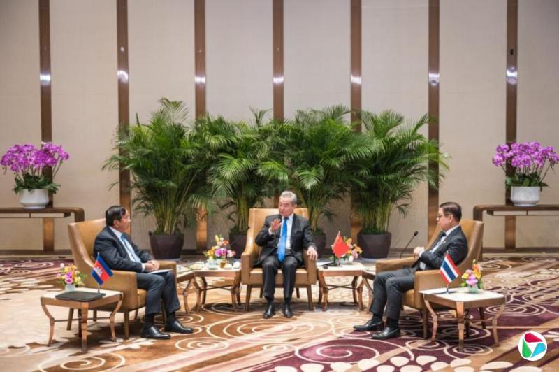 王毅:停火不能半途而废 柬泰不能重燃战火