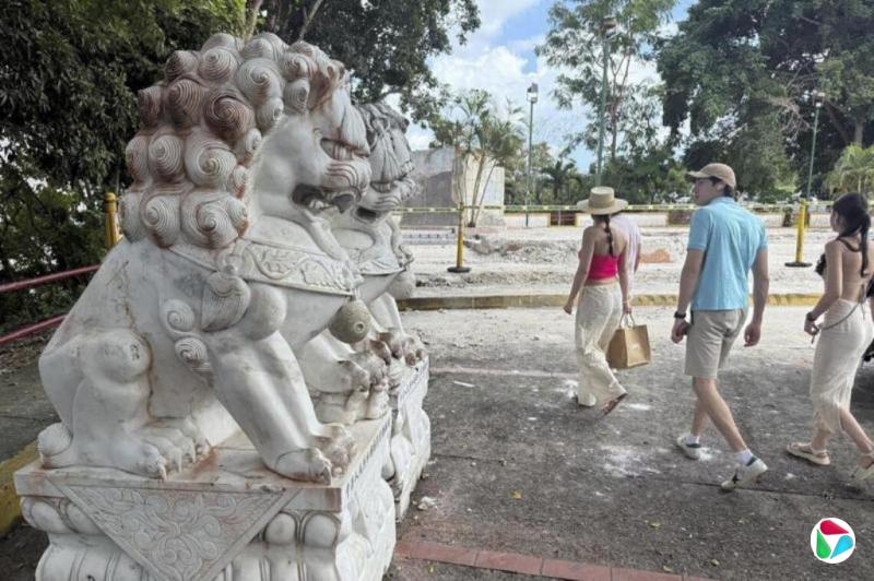 中国对巴拿马运河贡献纪念碑遭拆引发外交争议