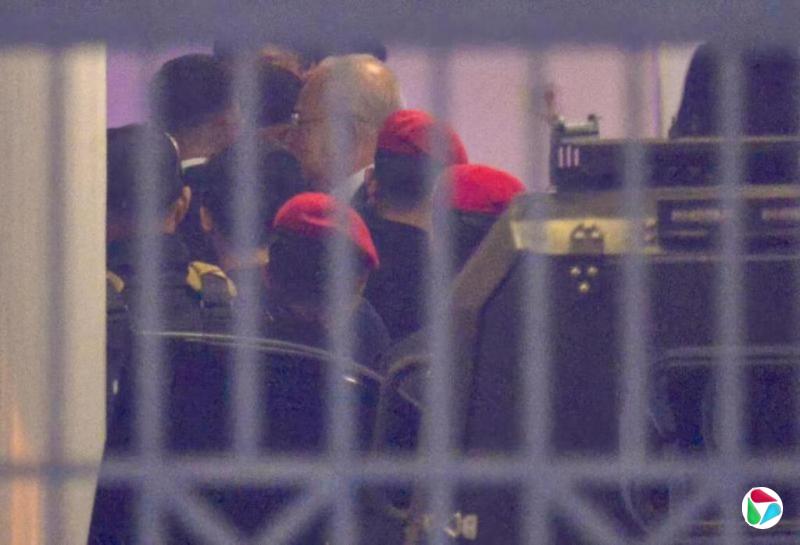 纳吉就一马公司滥权洗钱案判决和刑期提出上诉