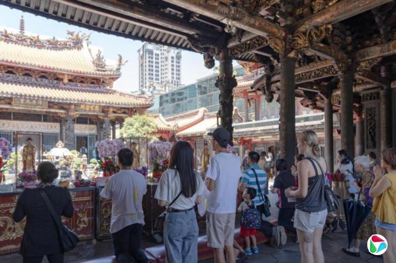 陈诗佳:千里奔赴风景之外的旅行