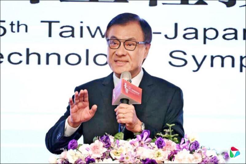 苏嘉全接海基会董事长 国台办:承认“九二共识”才能重启两岸对话