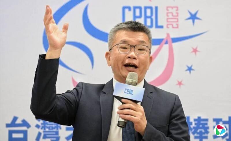 台立院前副院长蔡其昌与柯建铭争夺民进党立院党团总召