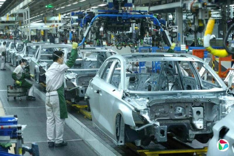 中国1月三大PMI重回荣枯线下 经济景气水平回落