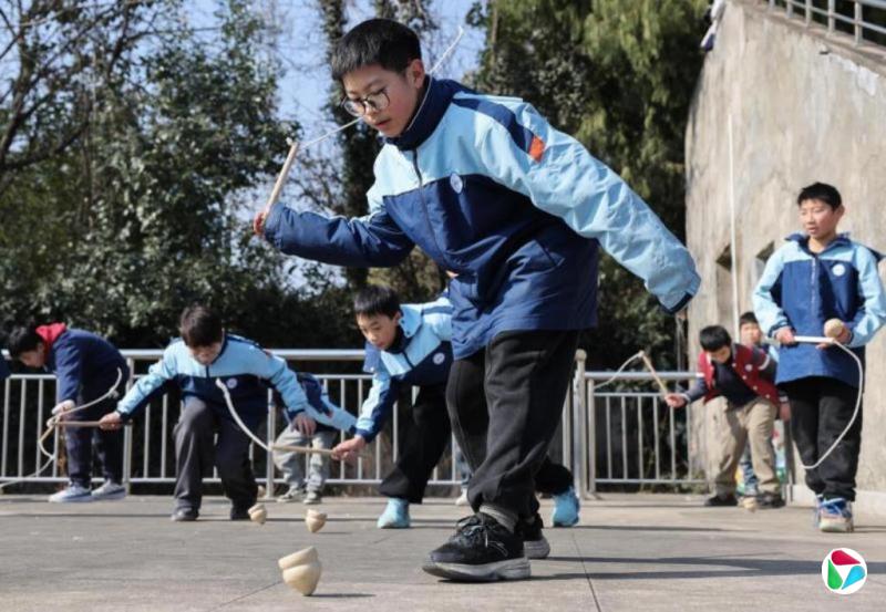 中国教育部将推进整治校园餐 严查利益输送