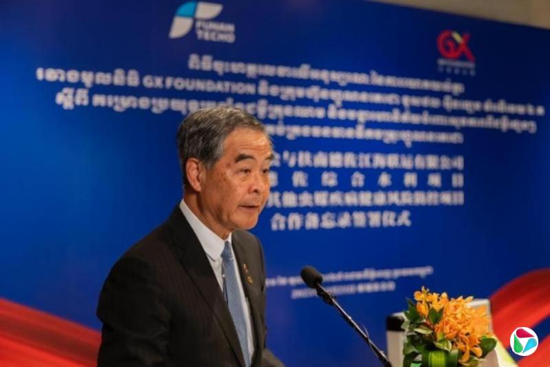 梁振英称中国须结交新朋友
