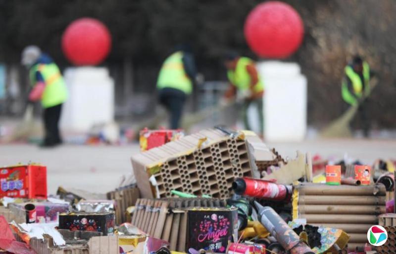 湖北致命爆燃事故后 中国多地一把手暗访烟花零售点
