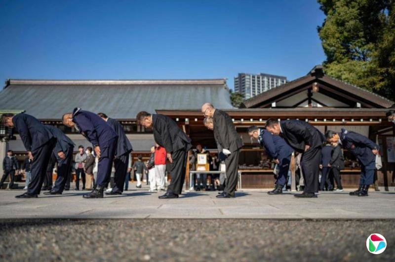 符祝慧:莫让《何日君再来》变成“何日军再来”