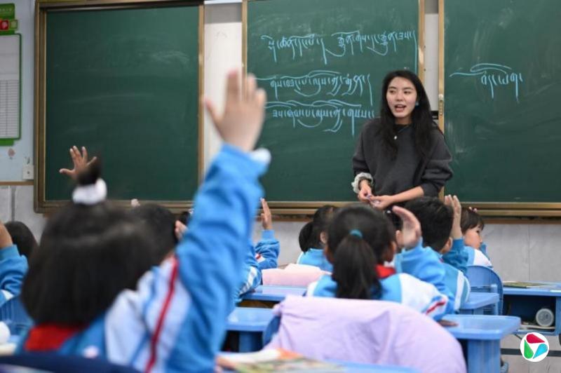 下午察:中国推“里程碑式”民族团结法
