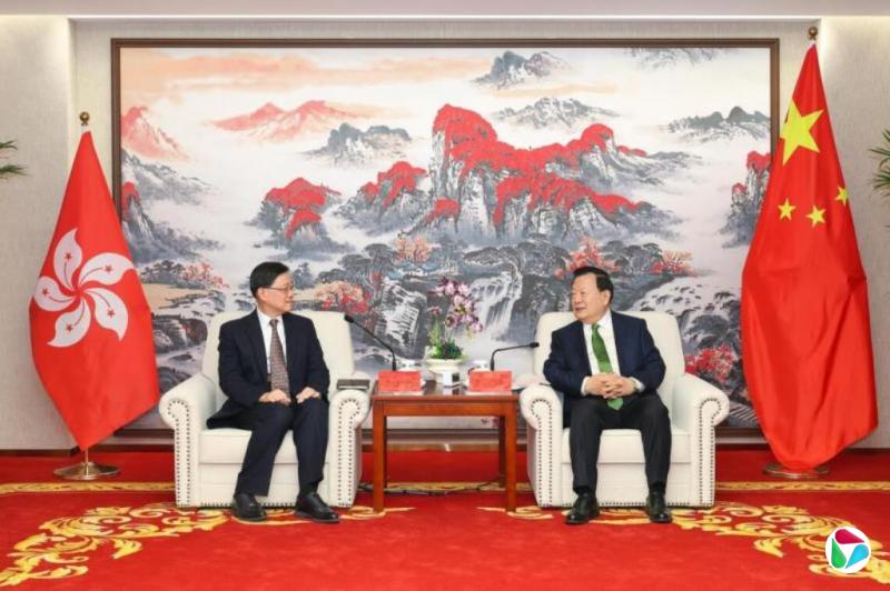 李家超:将带领港府全速推进香港五年规划编制工作