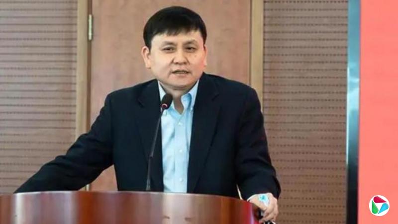 张文宏:应坚持“医生主导、AI辅助”原则