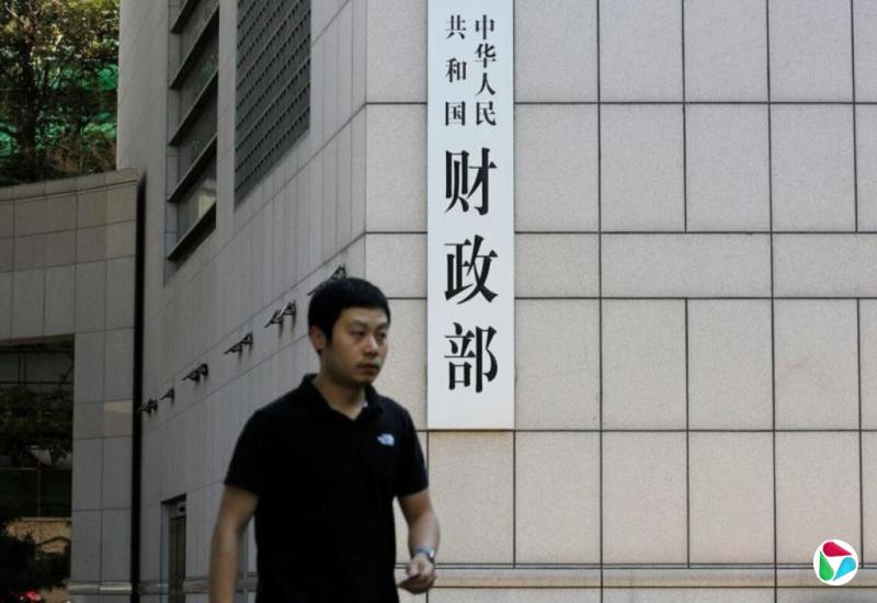 中国财政部:地方政府债务余额55.6万亿人民币