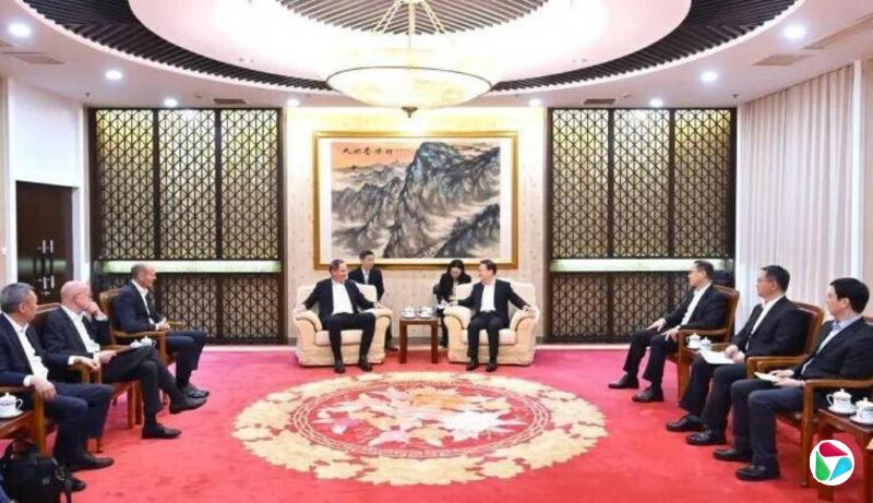郑栅洁:十五五是中国汽车产业深度转型关键阶段