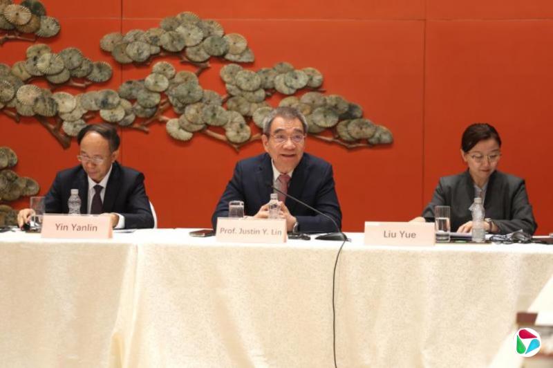 林毅夫:对中国经济今年增长4.5%至5%充满信心