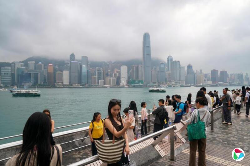 香港4月30日起公众地方持电子烟属违法