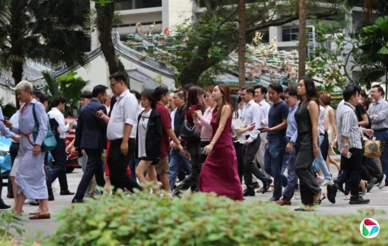 刘文洁:高学历人才 为何自愿低就