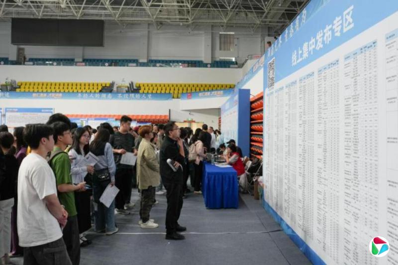 3月份中国青年失业率回升至16.9%