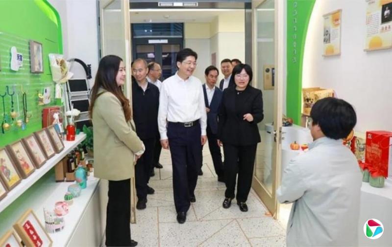 辞任杭州市长后 姚高员任浙江省政府党组成员