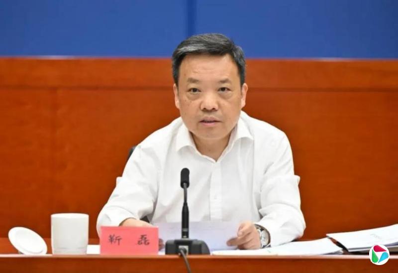 新任深圳市委书记靳磊赴华为比亚迪调研
