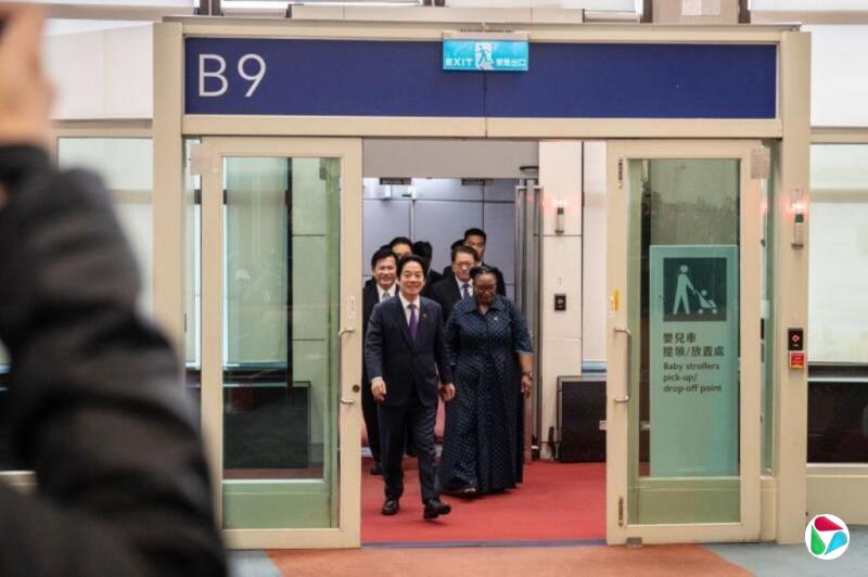 赖清德从斯威士兰返台经过五国上空 包括印马菲