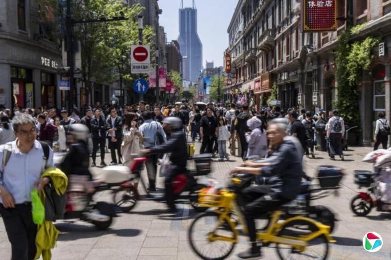 非官方数据:中国4月服务业PMI超预期加速扩张